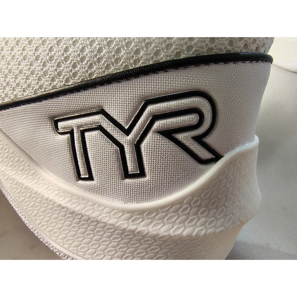 TYR CXT-2 Trainer Womens 8 White Black Mesh Athletic Cross Training Shoes 6.5Men